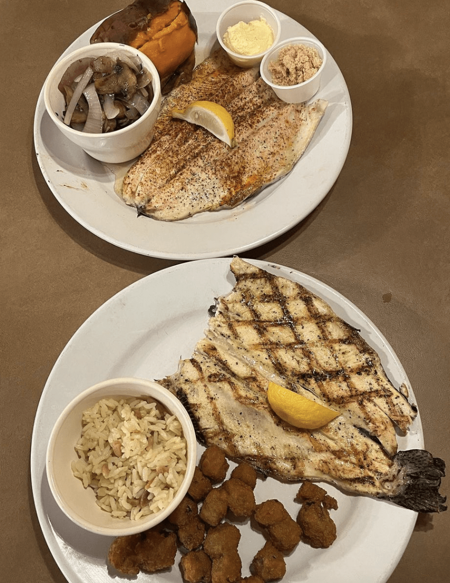 30 Tasty Gatlinburg Restaurants To Satisfy Your Appetite