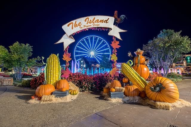 Fall at the Island in Pigeon Forge-