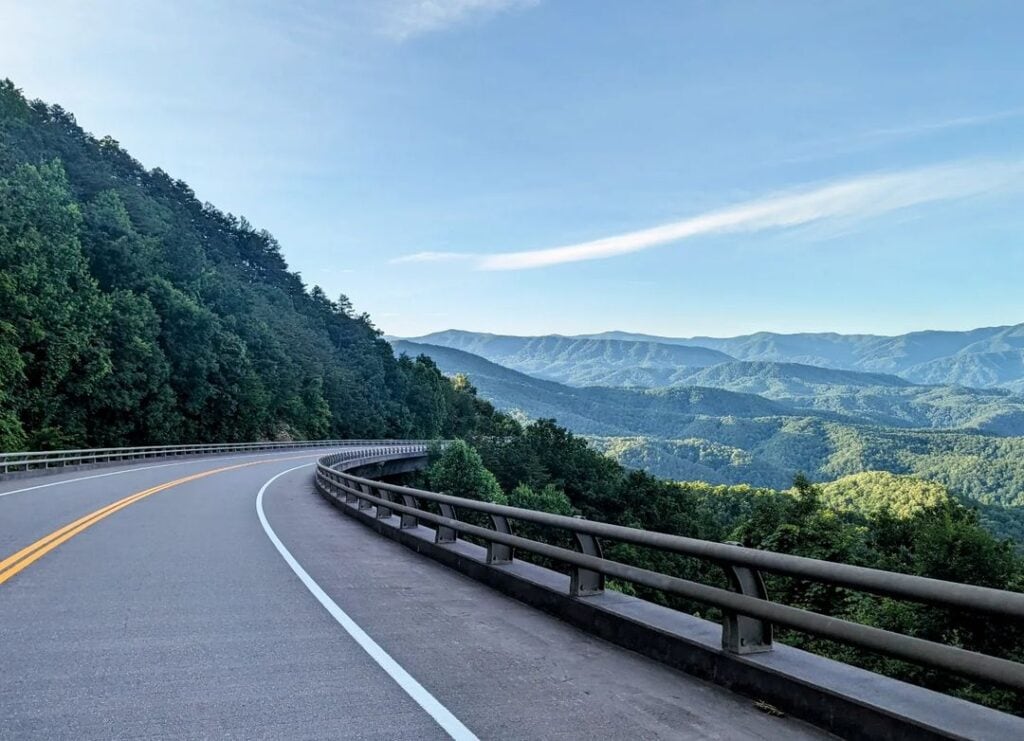 Foothills Parkway Great Smoky Mountains grahamhgt7210