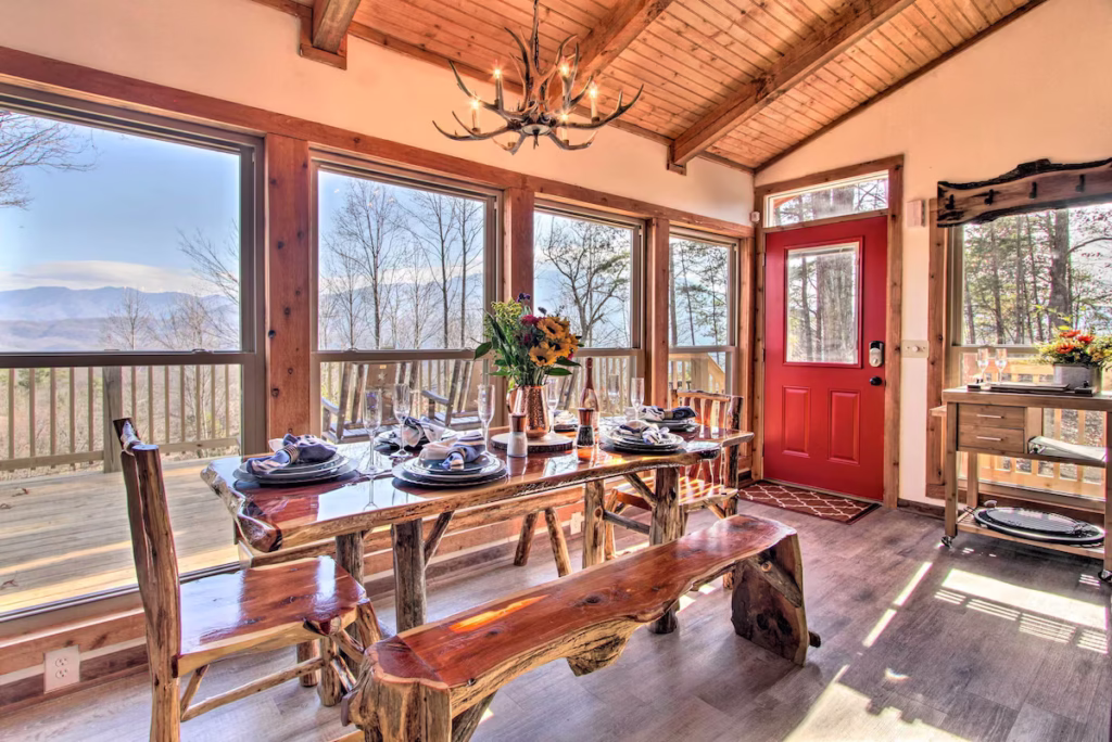 Private-Panoramic Views Cabin